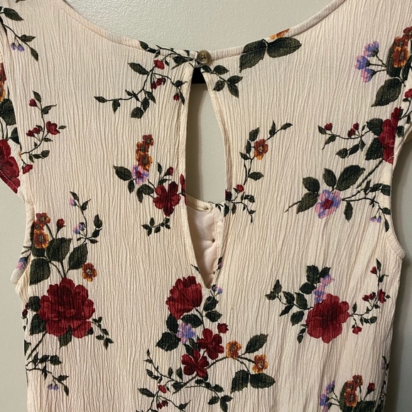 AE Romper - Picture 4 of 4